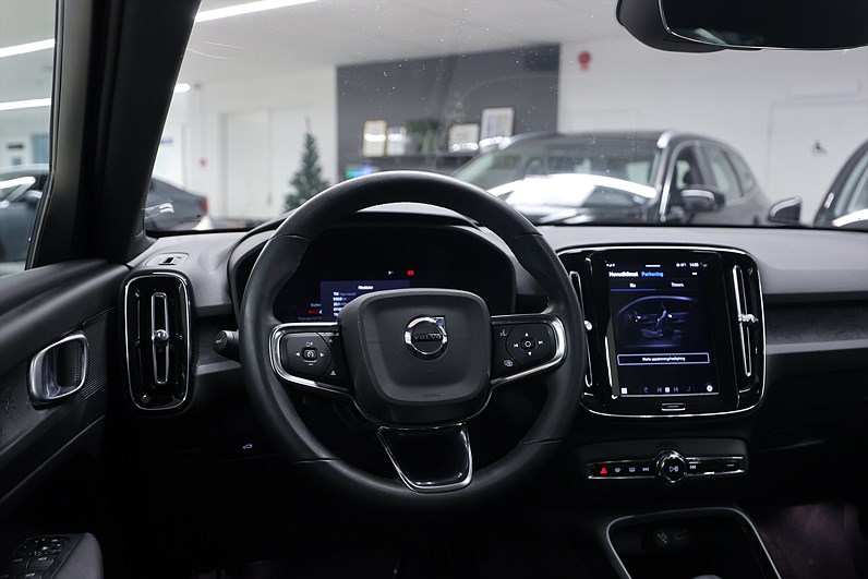 Volvo C40 Recharge Single Motor 231hk Core Dark