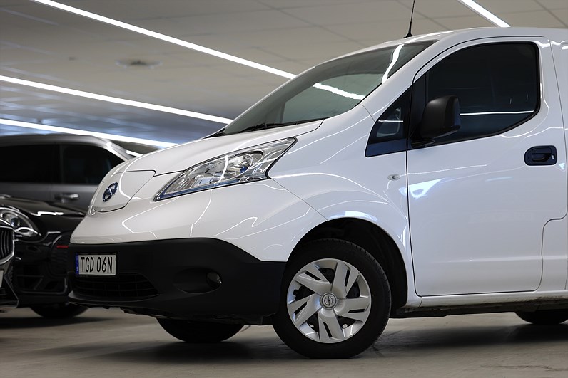 Nissan e-NV200 Van 40 kWh 109hk Värmare Drag V-Inrett B-Kamera