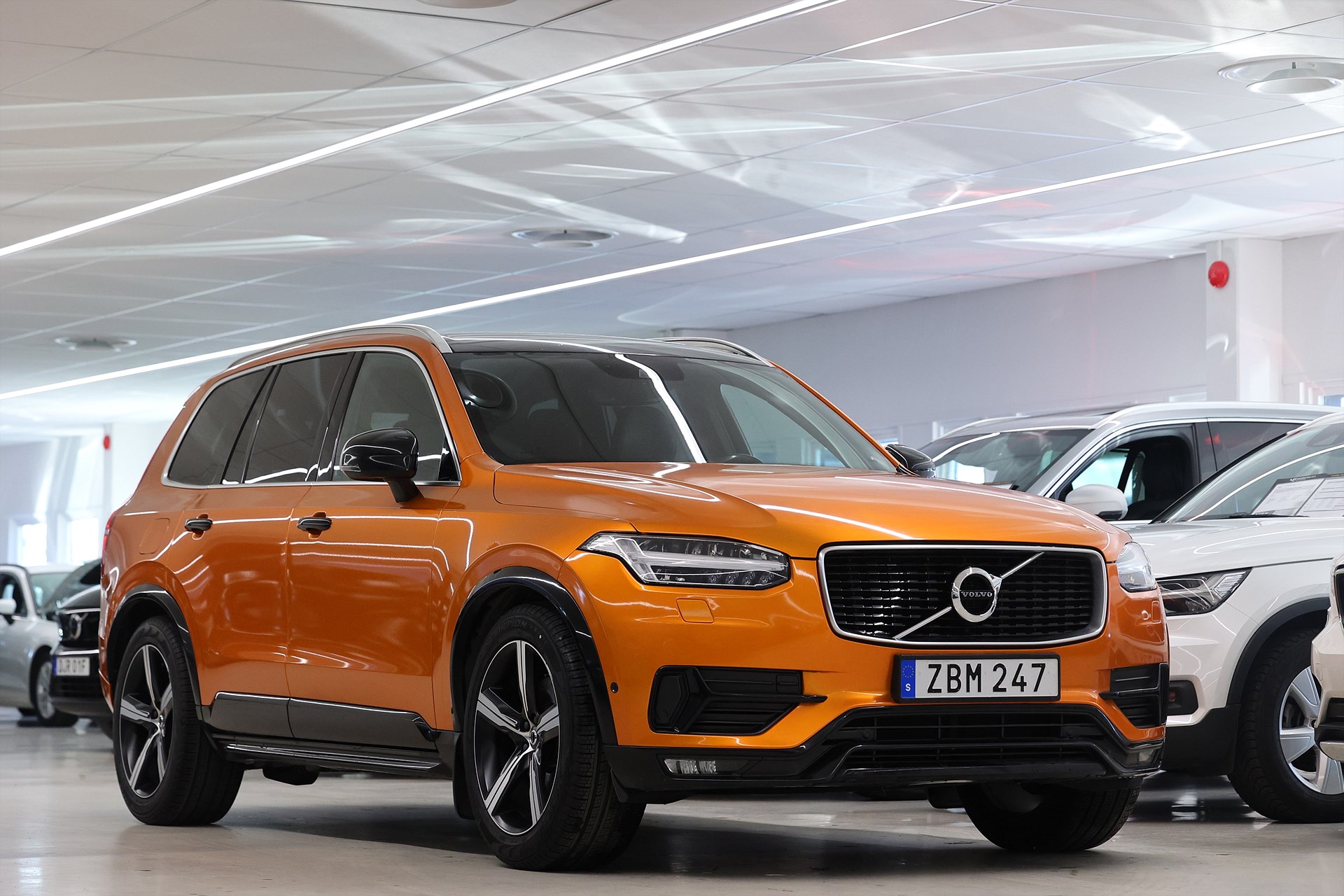 Volvo XC90 D5 AWD 235hk *Hjulkampanj!* R-Design Luft 7-Sits Drag