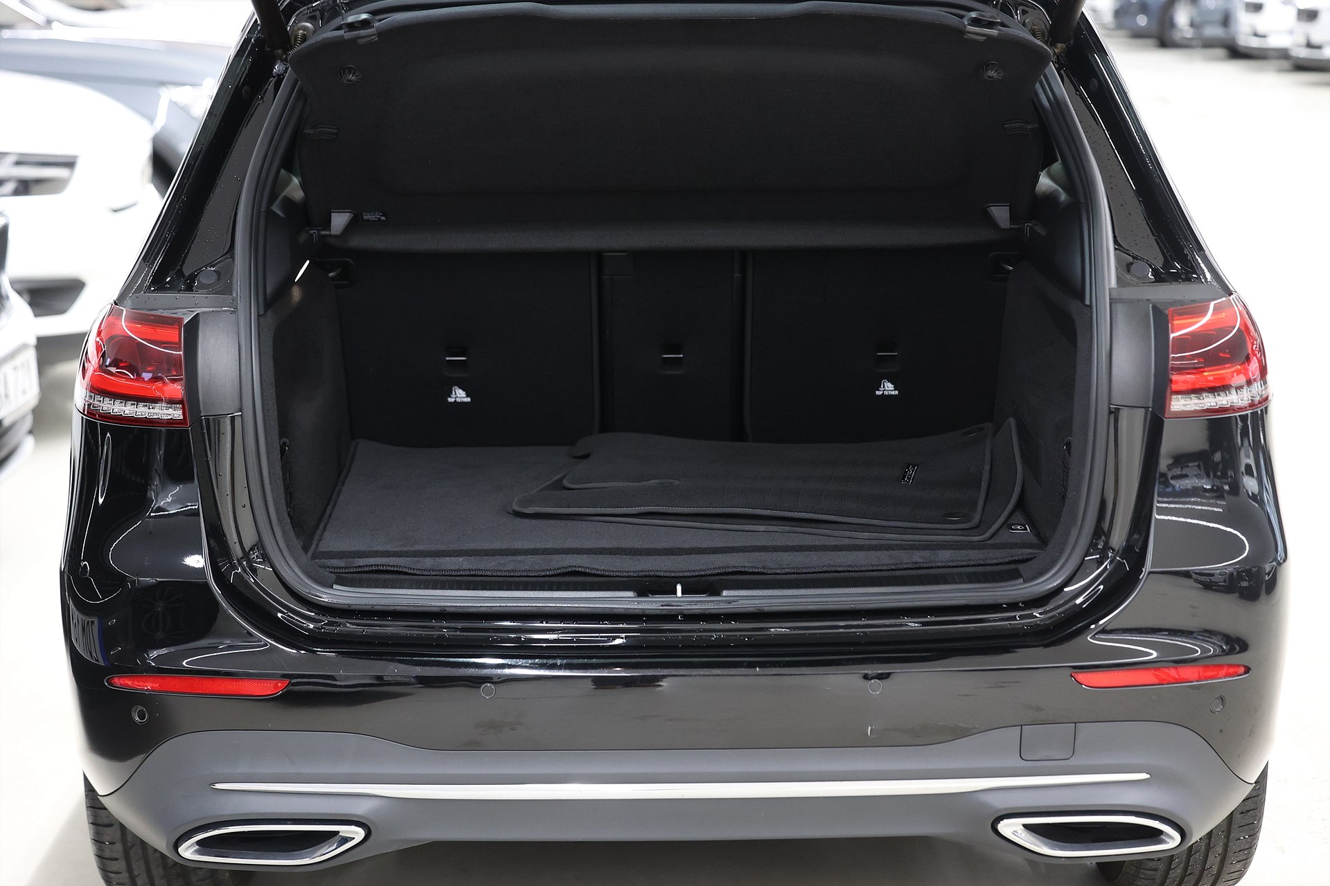 Mercedes-Benz B 180 136hk *Hjulkampanj!* Drag B-kamera Navi