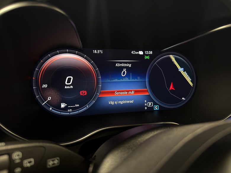 Mercedes-Benz GLC 300 de 4MATIC AMG Night Drag 2022, grå – bild 14 av 25, begagnad hos Niber i Järfälla