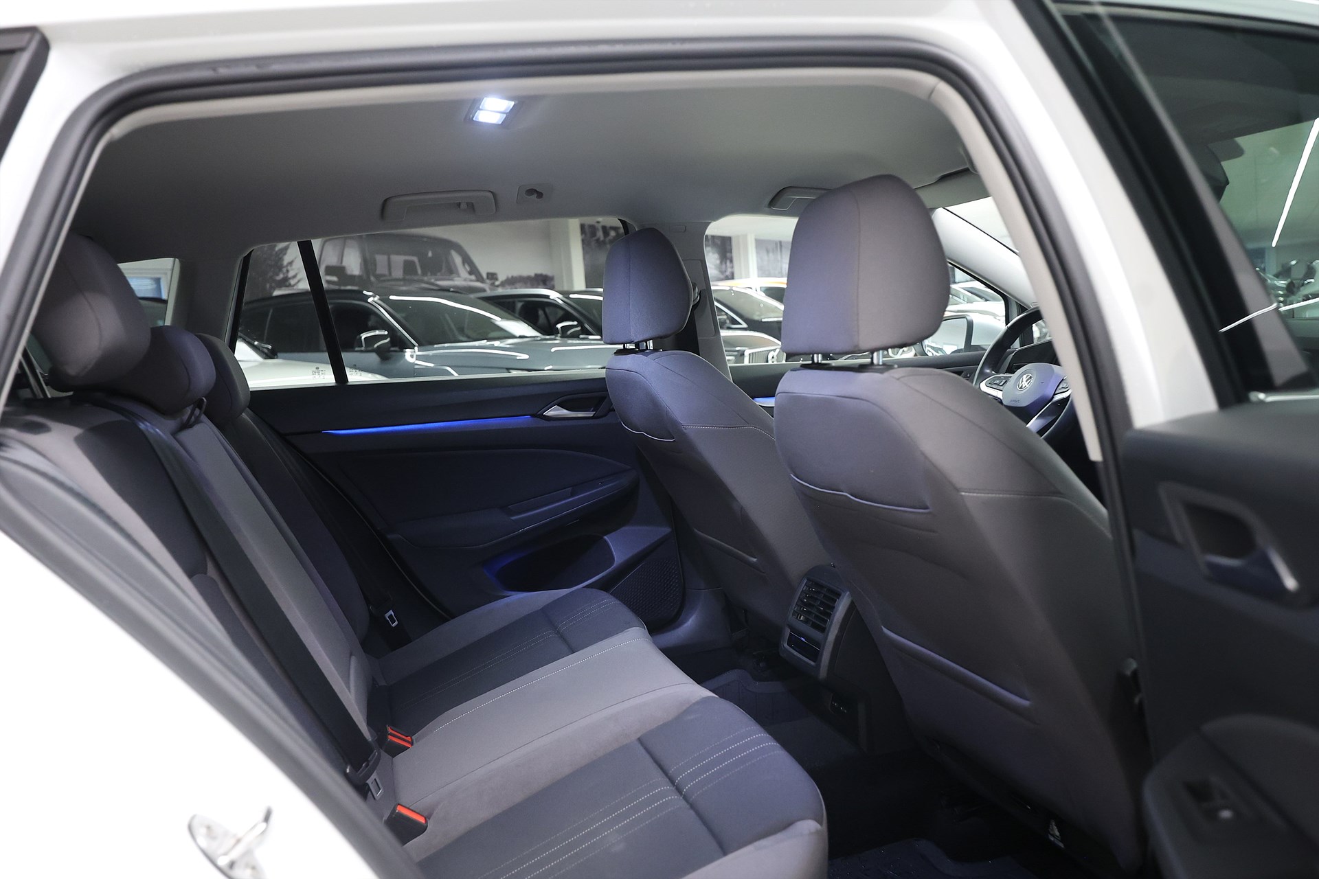 Volkswagen Golf Alltrack 2.0 TSI 4M 190hk *Hjulkampanj!* Drag