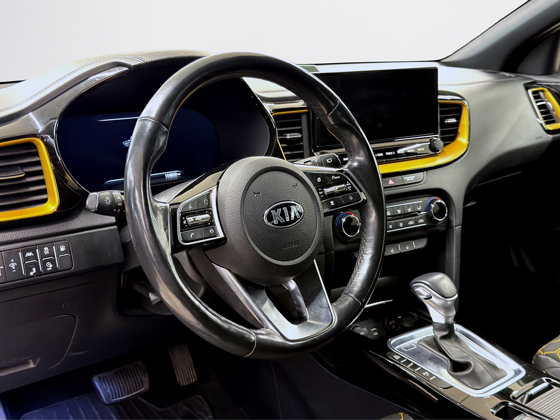 Kia XCeed Plug-in Hybrid 141hk Advance Plus Yellow Pack Navi B-Kamera