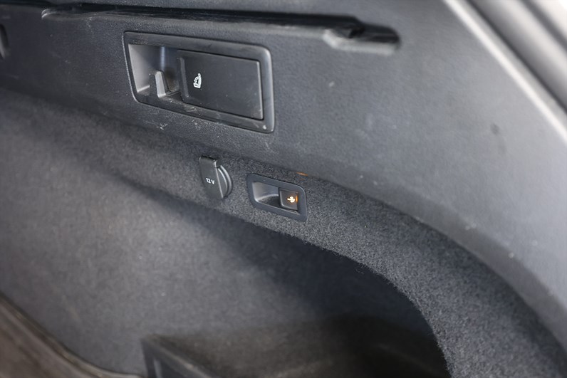 Volkswagen Passat GTE 1.4 TSI 218hk *Kampanj!* Värmare Kamera Drag