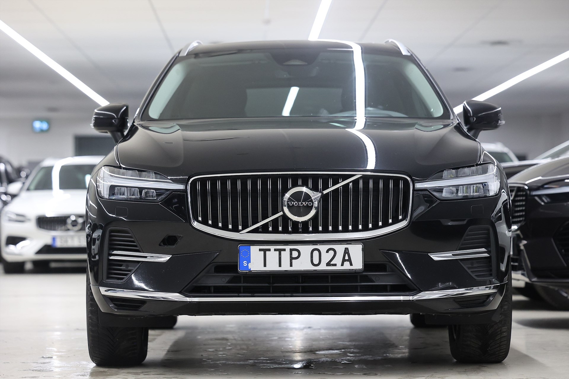 Volvo XC60 Recharge T6 AWD 350hk *Hjulkampanj!* Core Läder