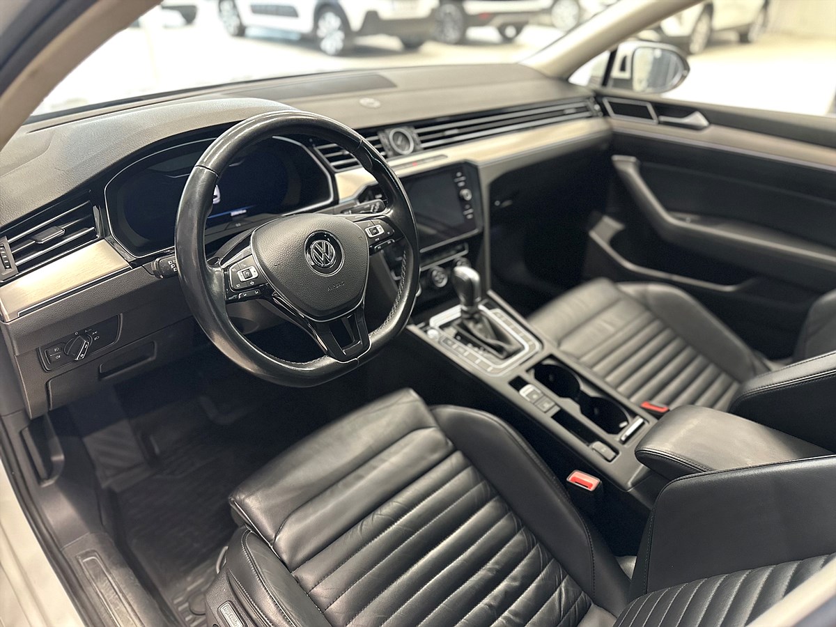 Volkswagen Passat – bild 8