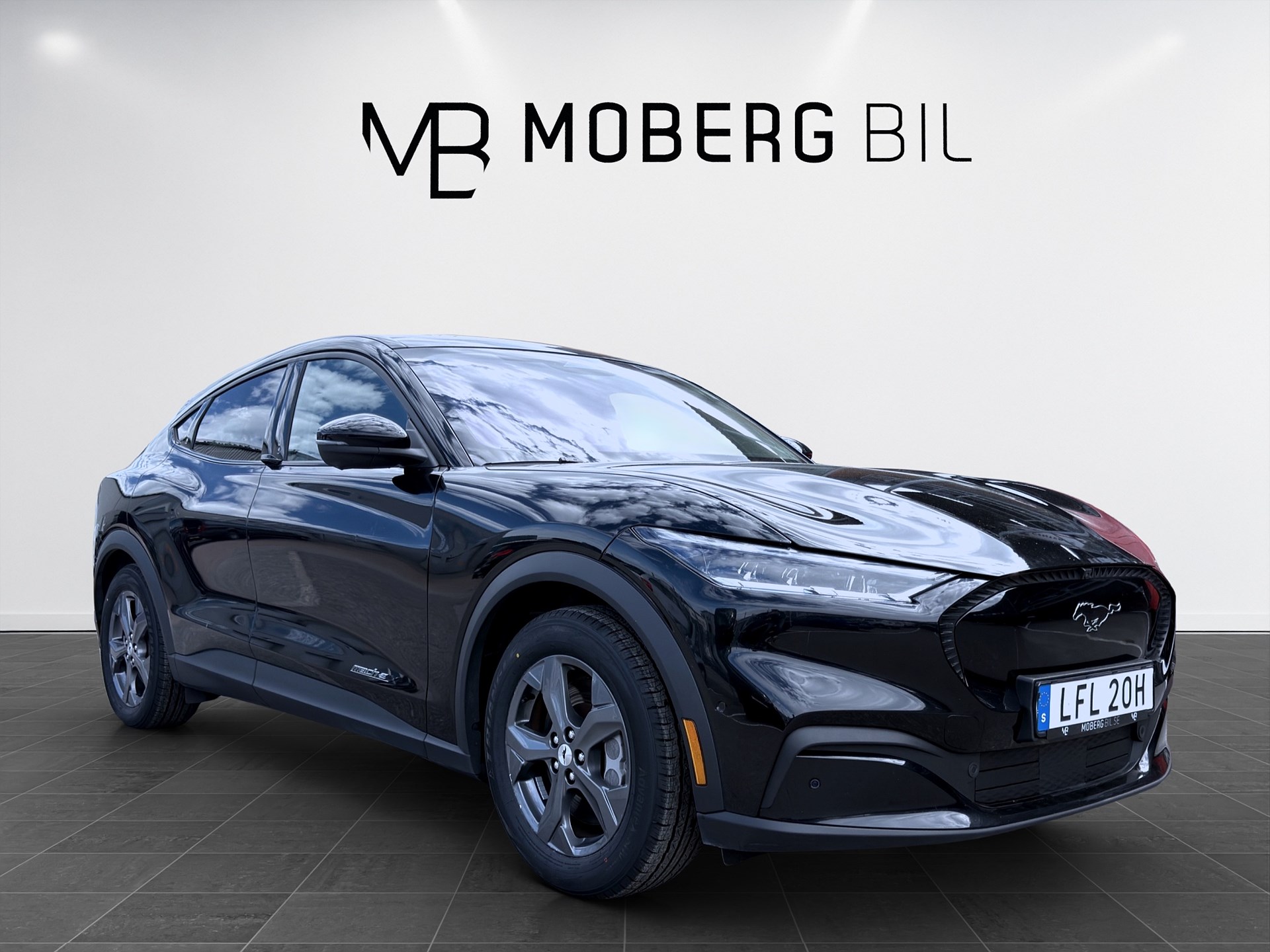Ford Mustang Mach-E Long Range 294hk B&O 360 Pano Läder Navi
