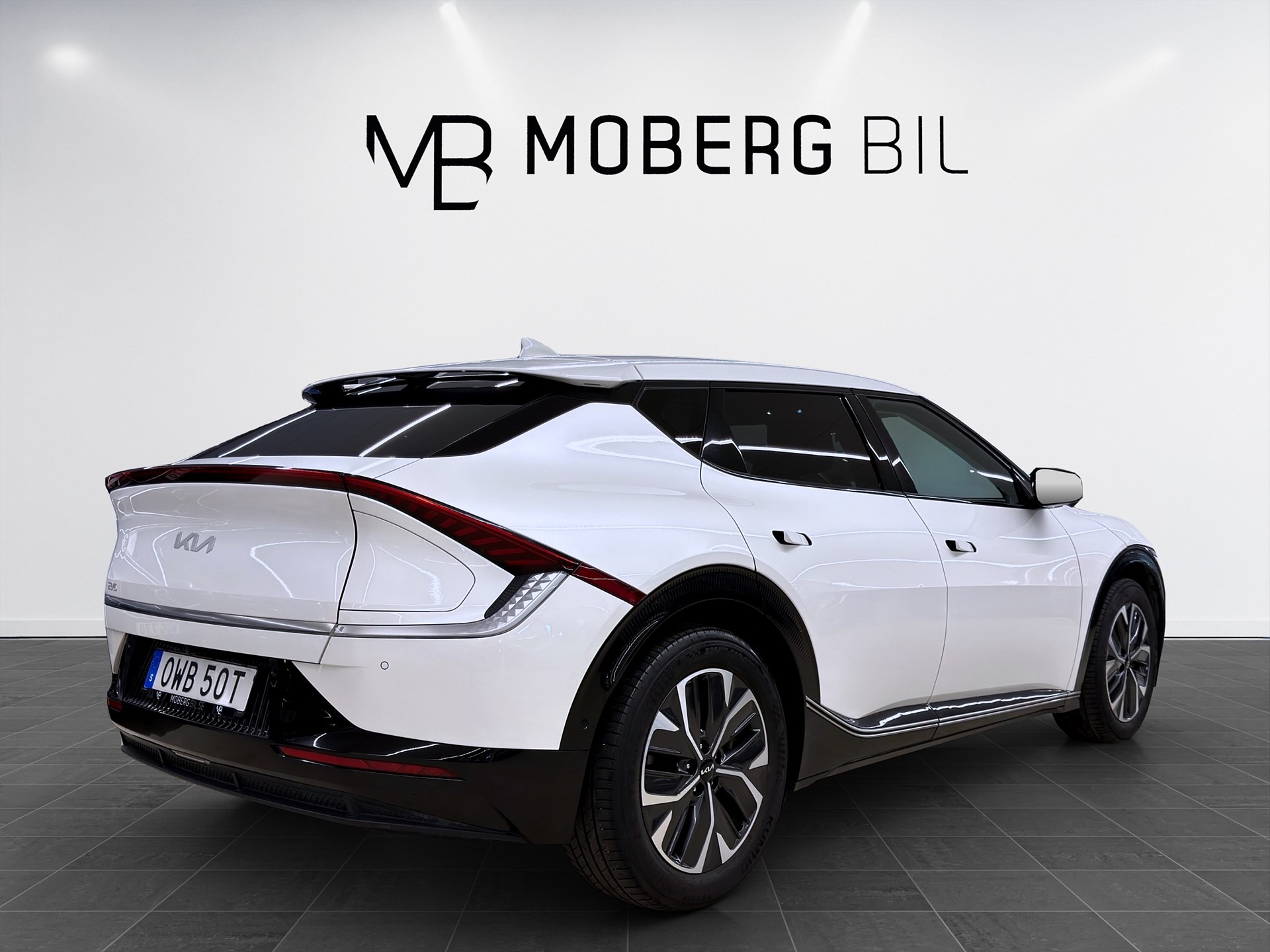 Kia EV6 77.4 kWh 228hk Helg på Moberg! Base Läder 360 Keyless