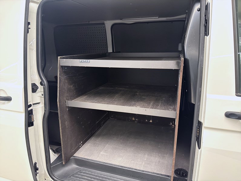 Volkswagen Transporter T30 2.0 TDI 110hk V-inredning Drag Värmare