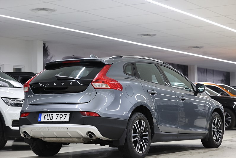 Volvo V40 Cross Country T3 152hk *Hjulkampanj!* Pro Edt Läder