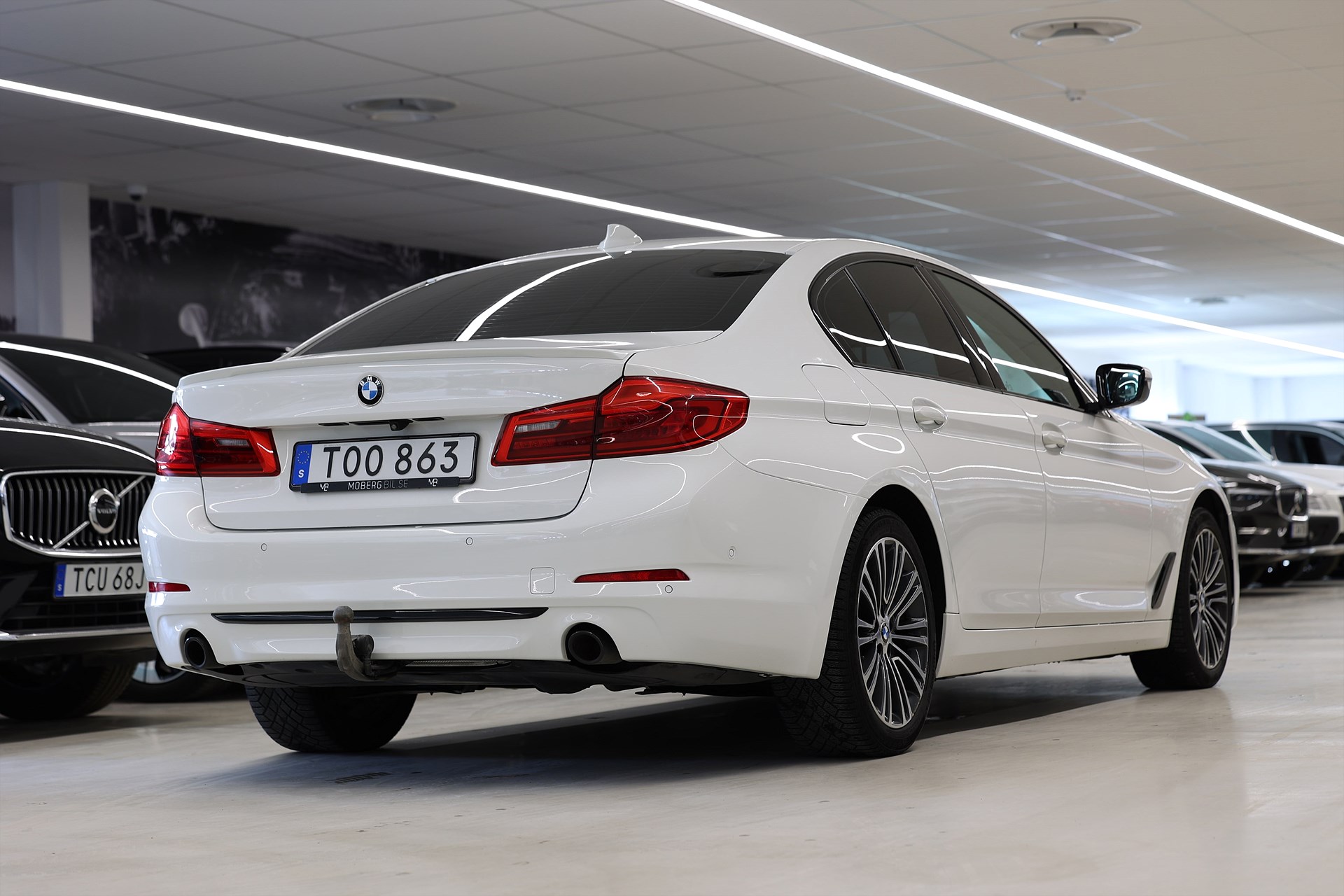 BMW 520d xDrive Sedan 190hk Sport Line Shadowline B-Kamera Drag