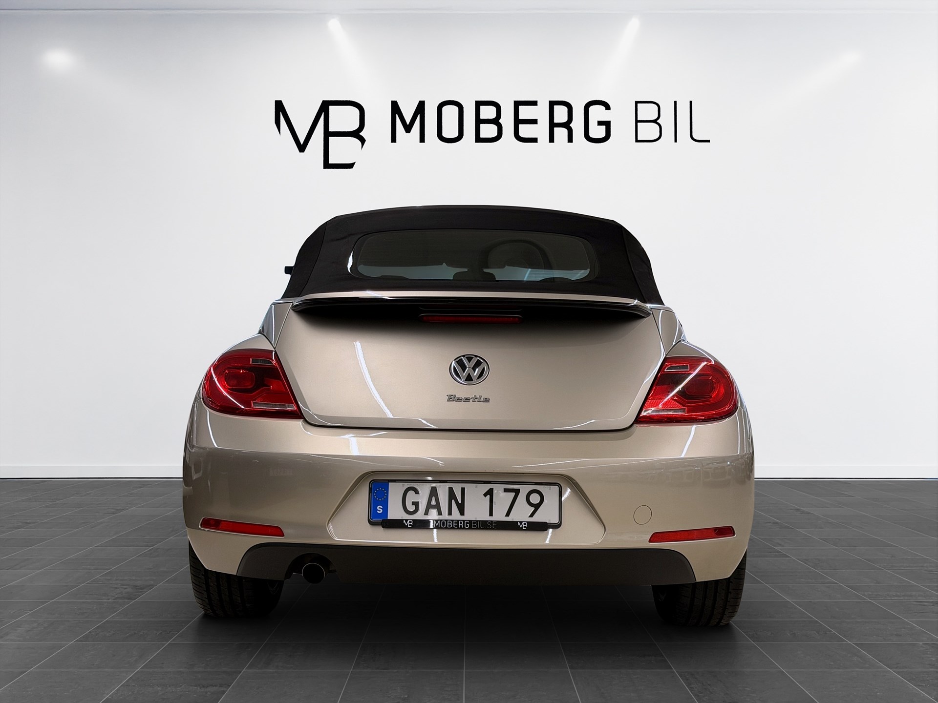 Cabriolet 1.2 TSI 105hk Base Bluetooth Årsskatt 756kr