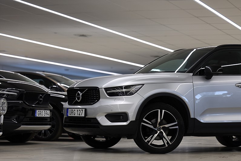 Volvo XC40 D3 150hk R-Design Värmare B-kamera Drag Navi