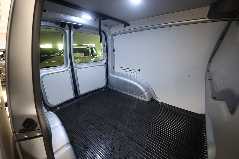 Volkswagen Caddy 2.0 TDI Skåp 102hk *Hjulkampanj!* Exclusive Edt