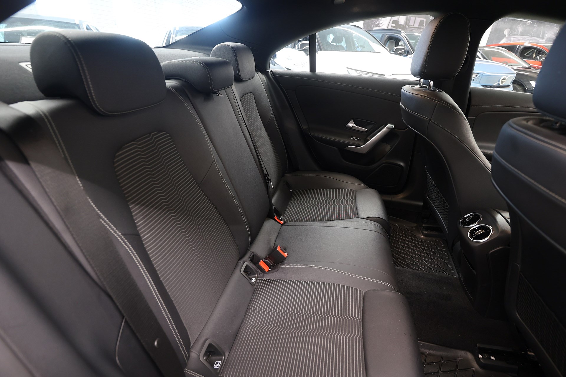 Mercedes-Benz CLA 180 136hk *Kampanj* Progressive Line Navi PDC