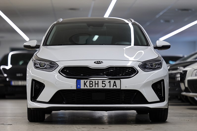 Kia Ceed SW PHEV 141hk Advance Plus 2 Pano B-kamera Navi
