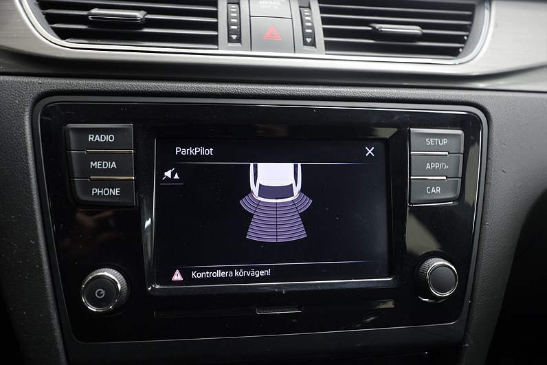 Skoda Rapid Spaceback 1.0 TSI 110hk Style PDC