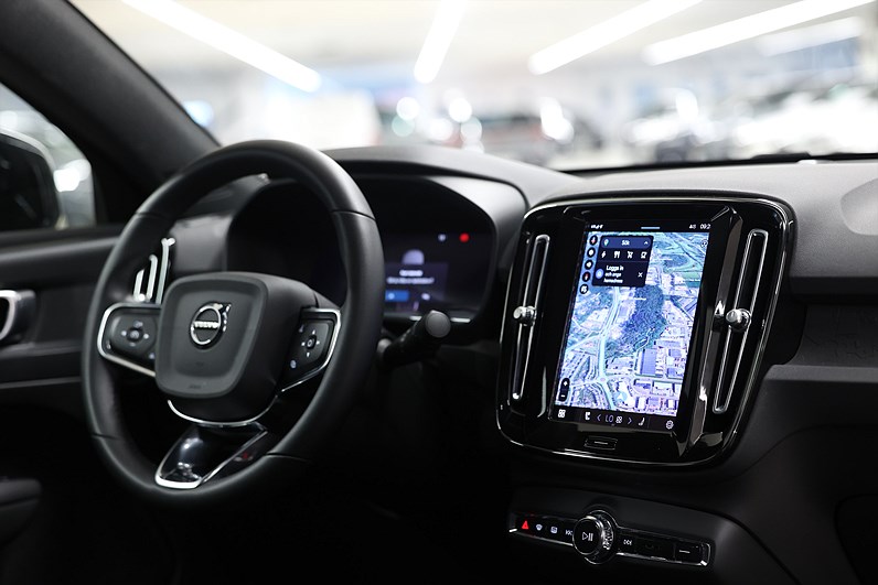 Volvo C40 Recharge Twin motor *Hjulkampanj!* Core Pano Drag