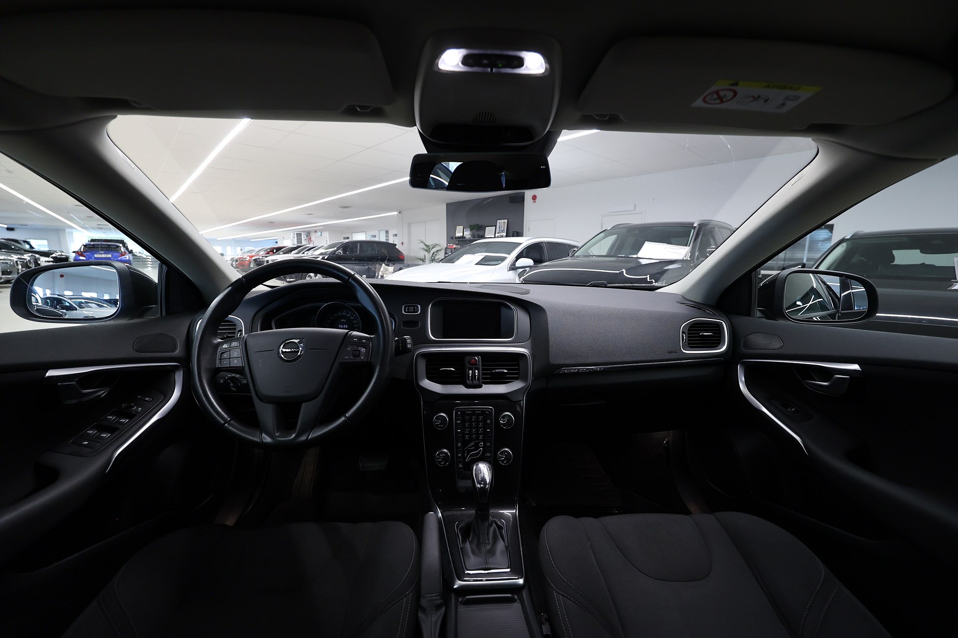 Volvo V40 Cross Country T3 152hk Kinetic H/K Värmare LED