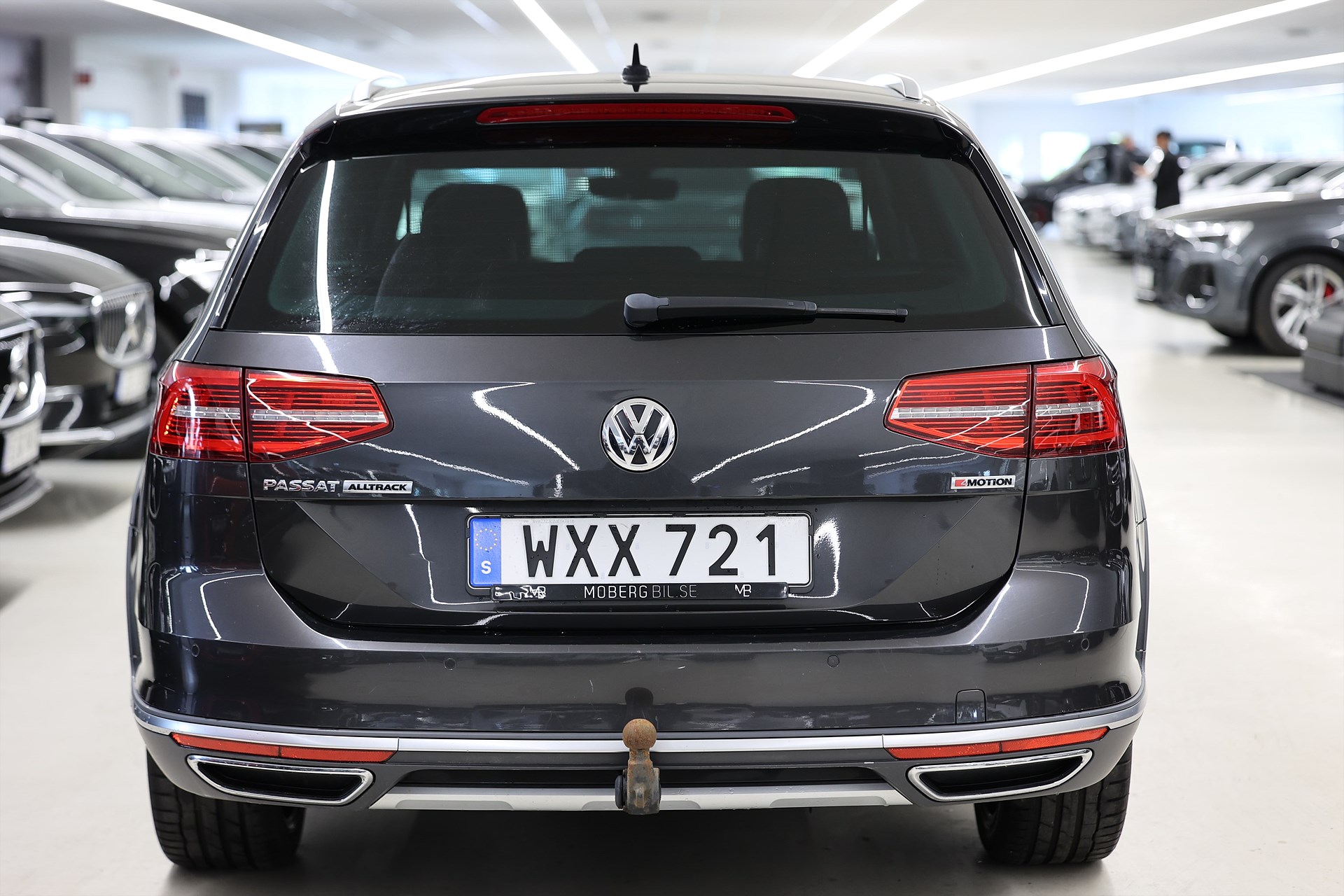 Volkswagen Passat Alltrack 2.0 TDI 240hk 4M B-Kamera Keyless Drag