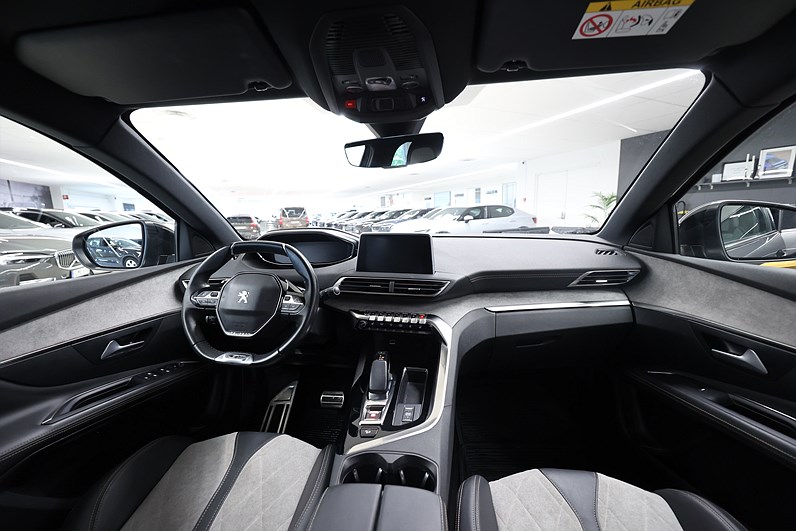 Peugeot 3008 GT Hybrid4 300hk AWD B-kamera Keyless PDC