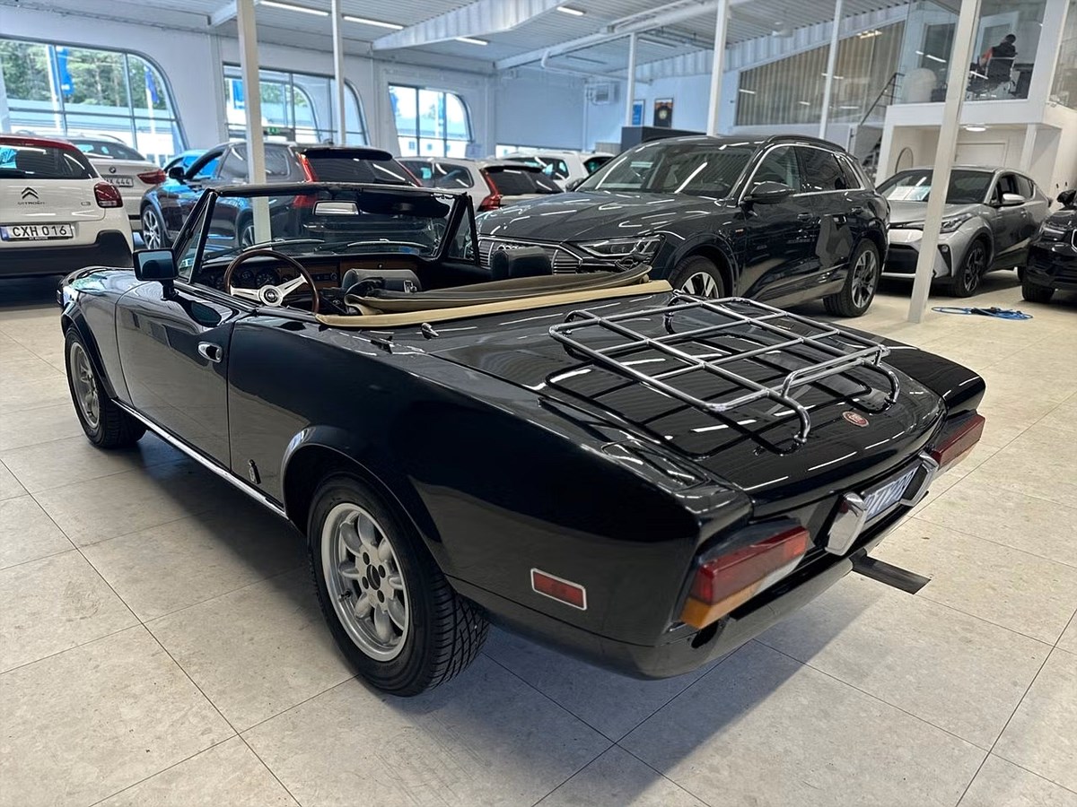 Fiat Spider – bild 10