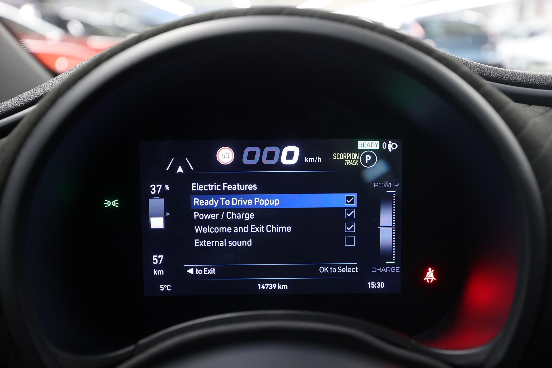 Abarth 500e 155hk *Kampanj!* Scorpionissma Alcantara JBL Pano