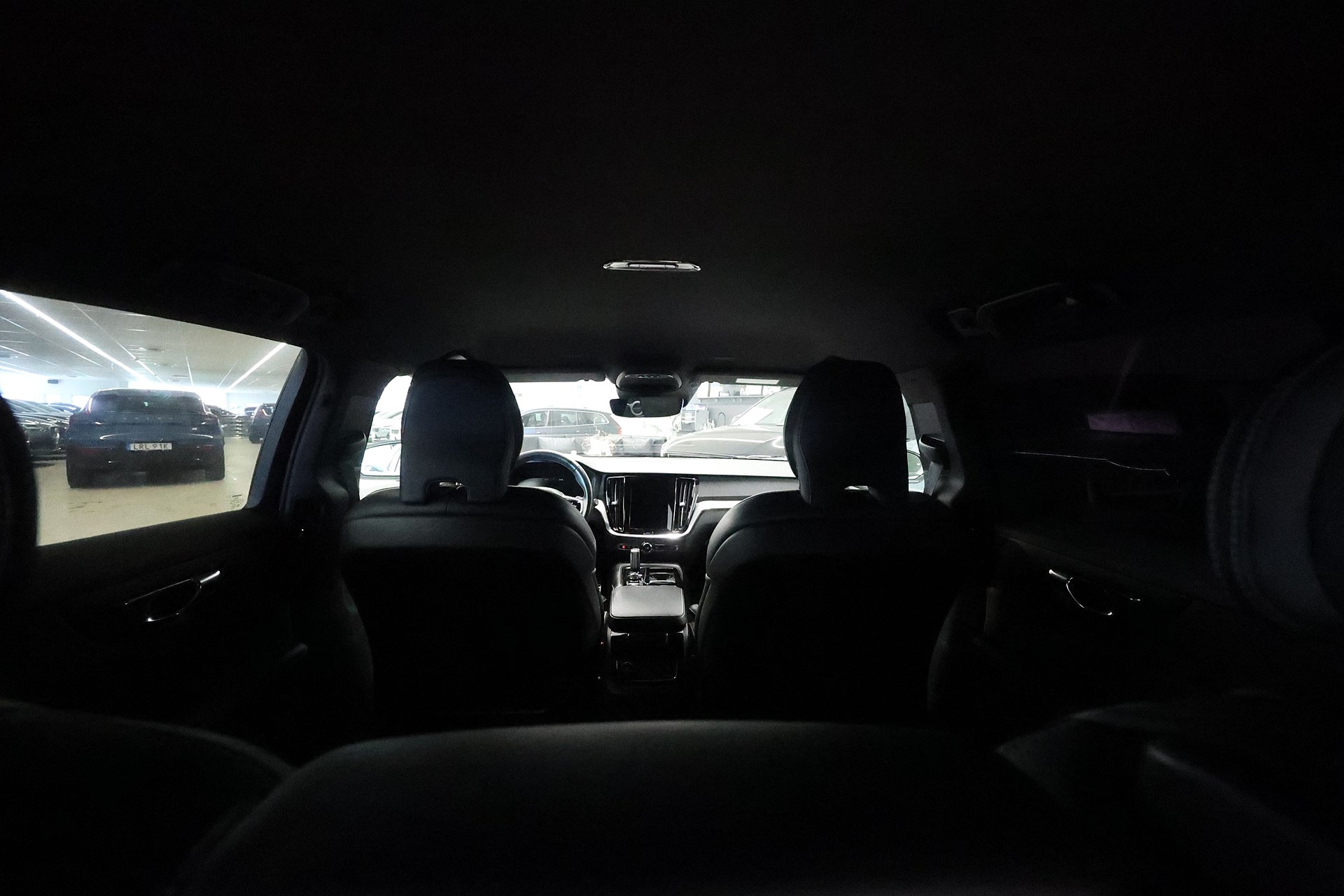 Volvo V60 Recharge T6 AWD 340hk R-Design B-kamera Värmare