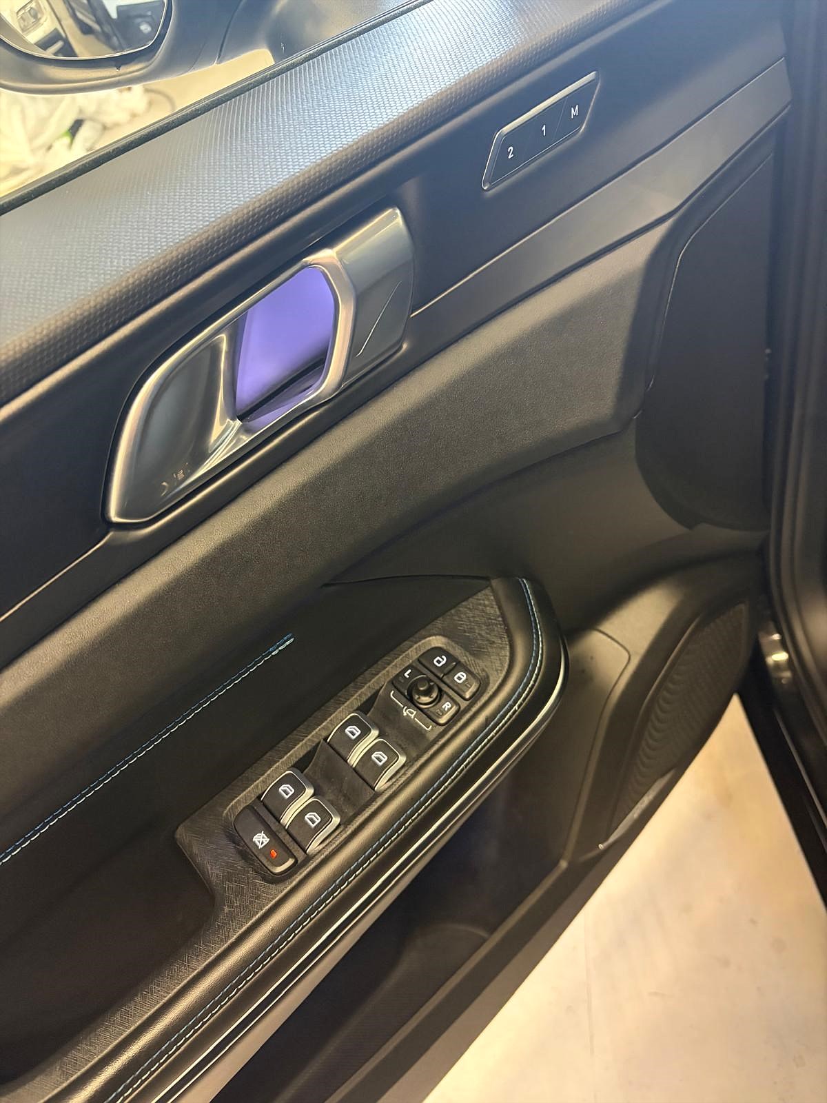 Lynk & Co 01 PHEV DCT, 261hk, 2022