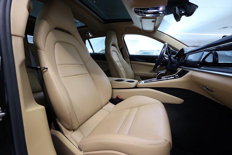 Porsche Panamera 4 Sport Turismo Pano PASM BOSE Chrono 21