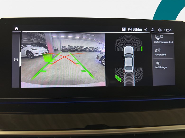 BMW 530e xDrive, Sportline, 2 brukare, Nyservad 2020, vit – bild 13 av 23, begagnad hos Niber i Järfälla