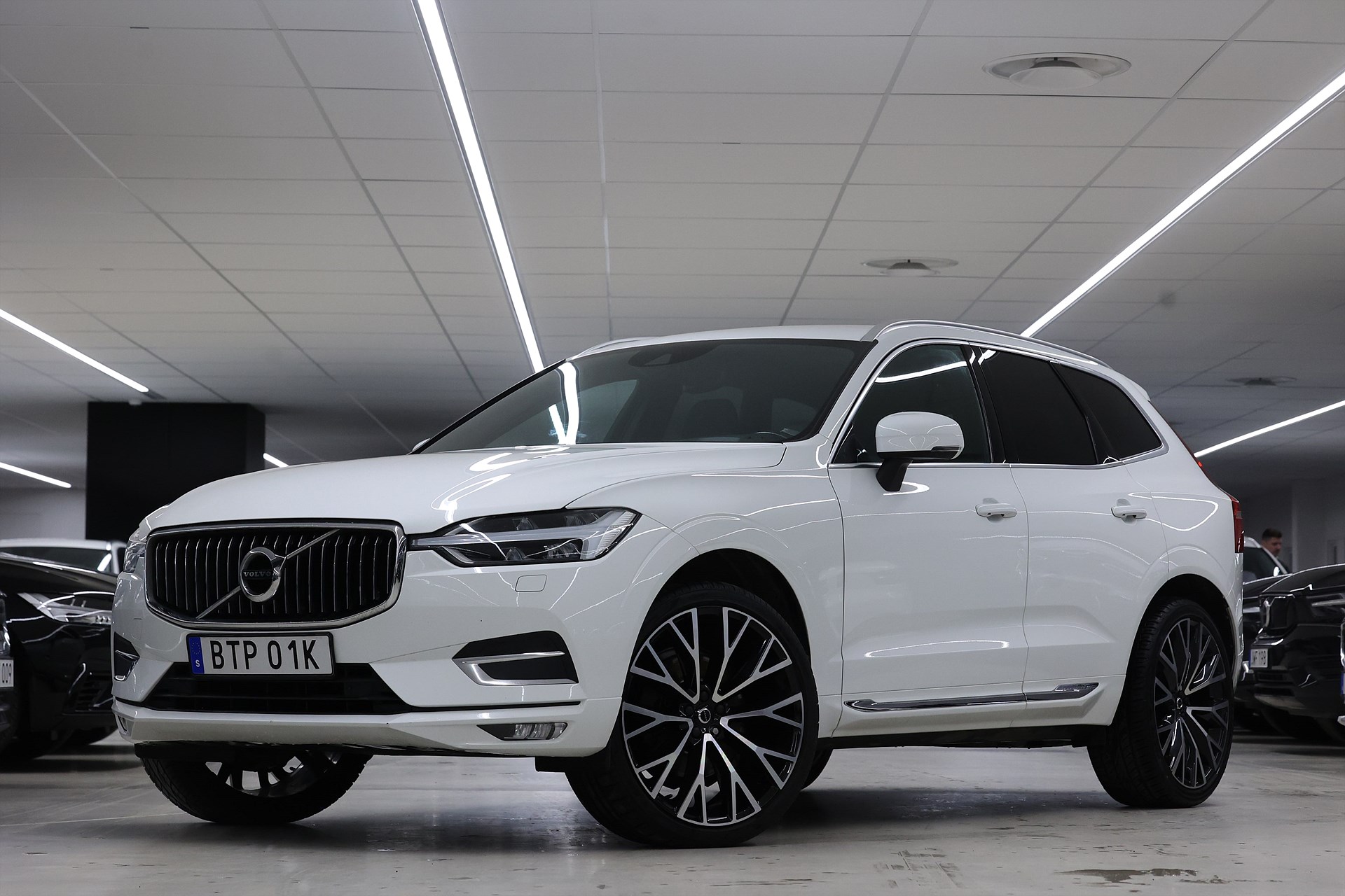 Volvo XC60 D4 190hk *Hjulkampanj!* Inscription B-kamera Navi Skinn