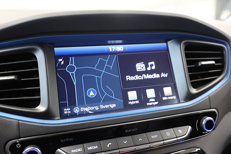 Hyundai Ioniq Hybrid 1.6 141hk Premium Plus Infinity Keyless B-kamera Navi