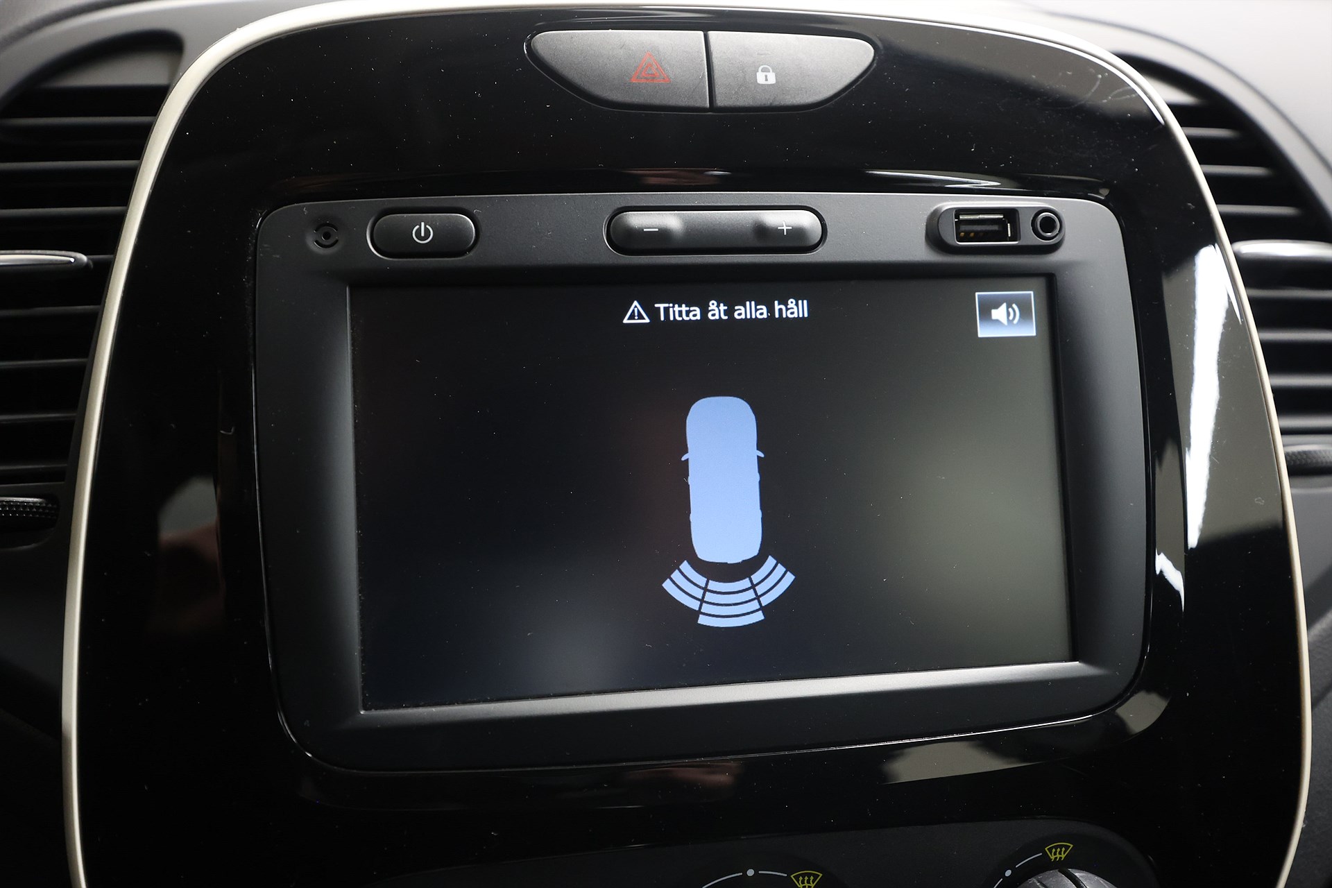 Renault Captur 0.9 TCe 90hk *Hjulkampanj!* Zen Keyless PDC