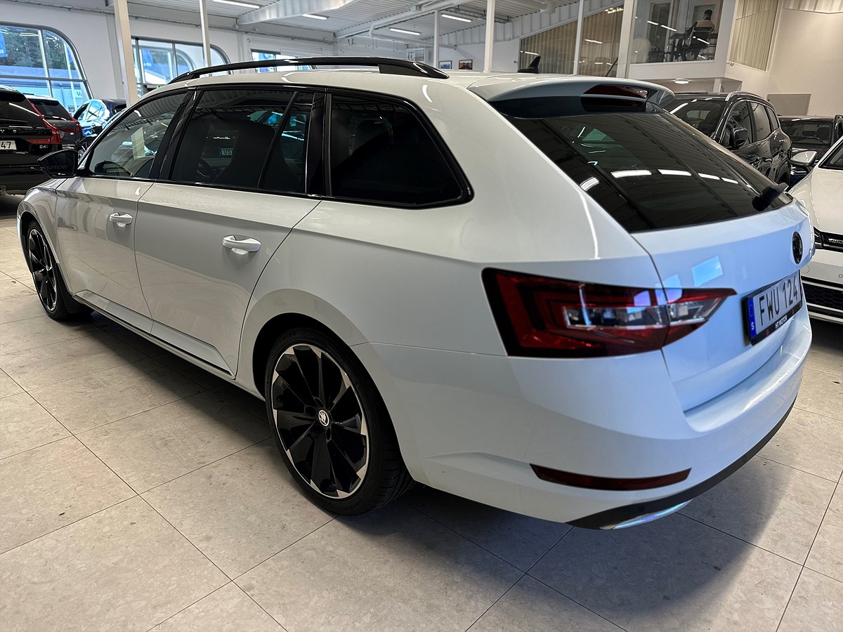 Škoda Superb – bild 4
