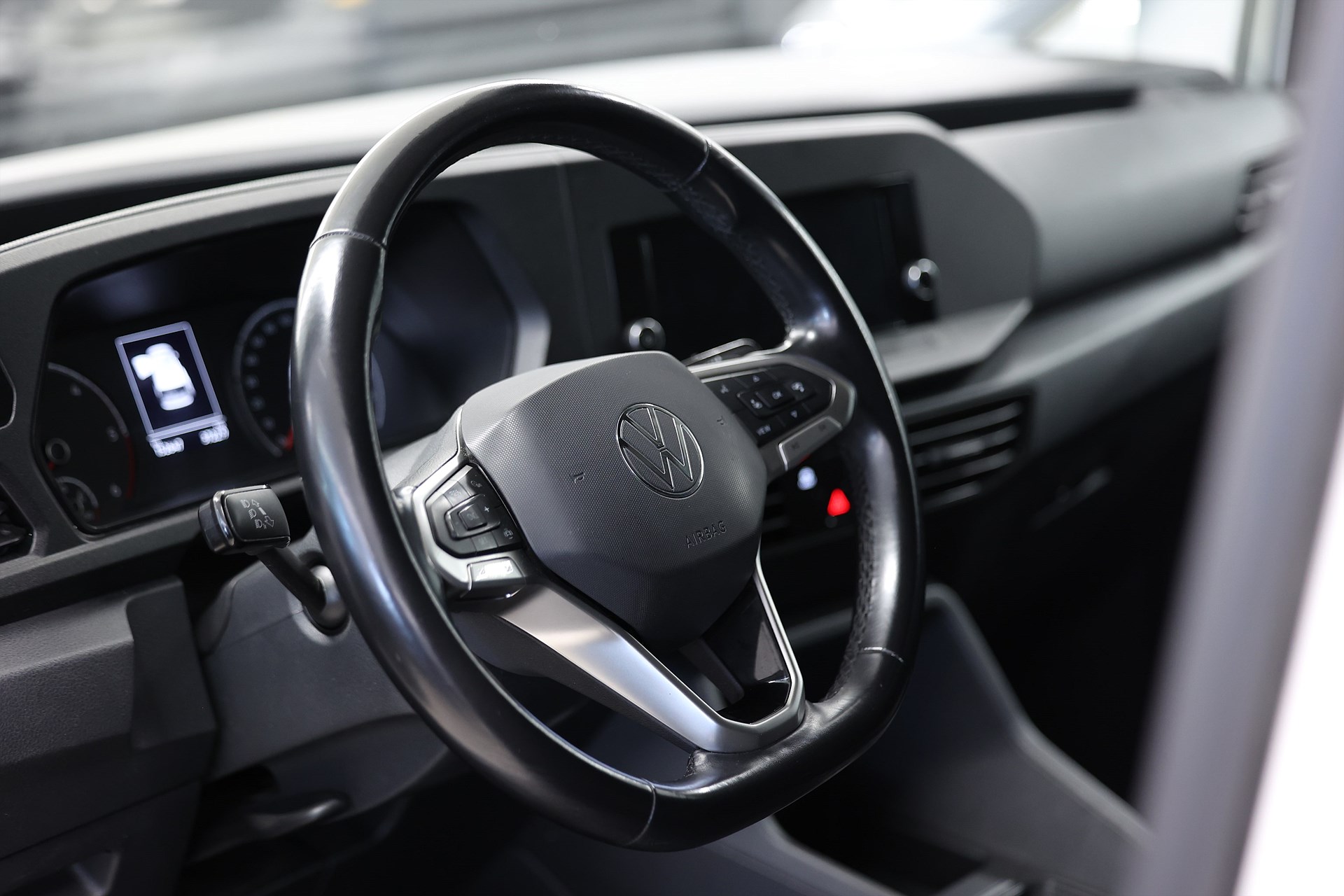 Volkswagen Caddy 2.0 TDI V-inrett Drag Värmare LEASBAR
