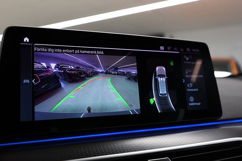 BMW 530e xDrive Touring M Sport Drag B kamera MOMS