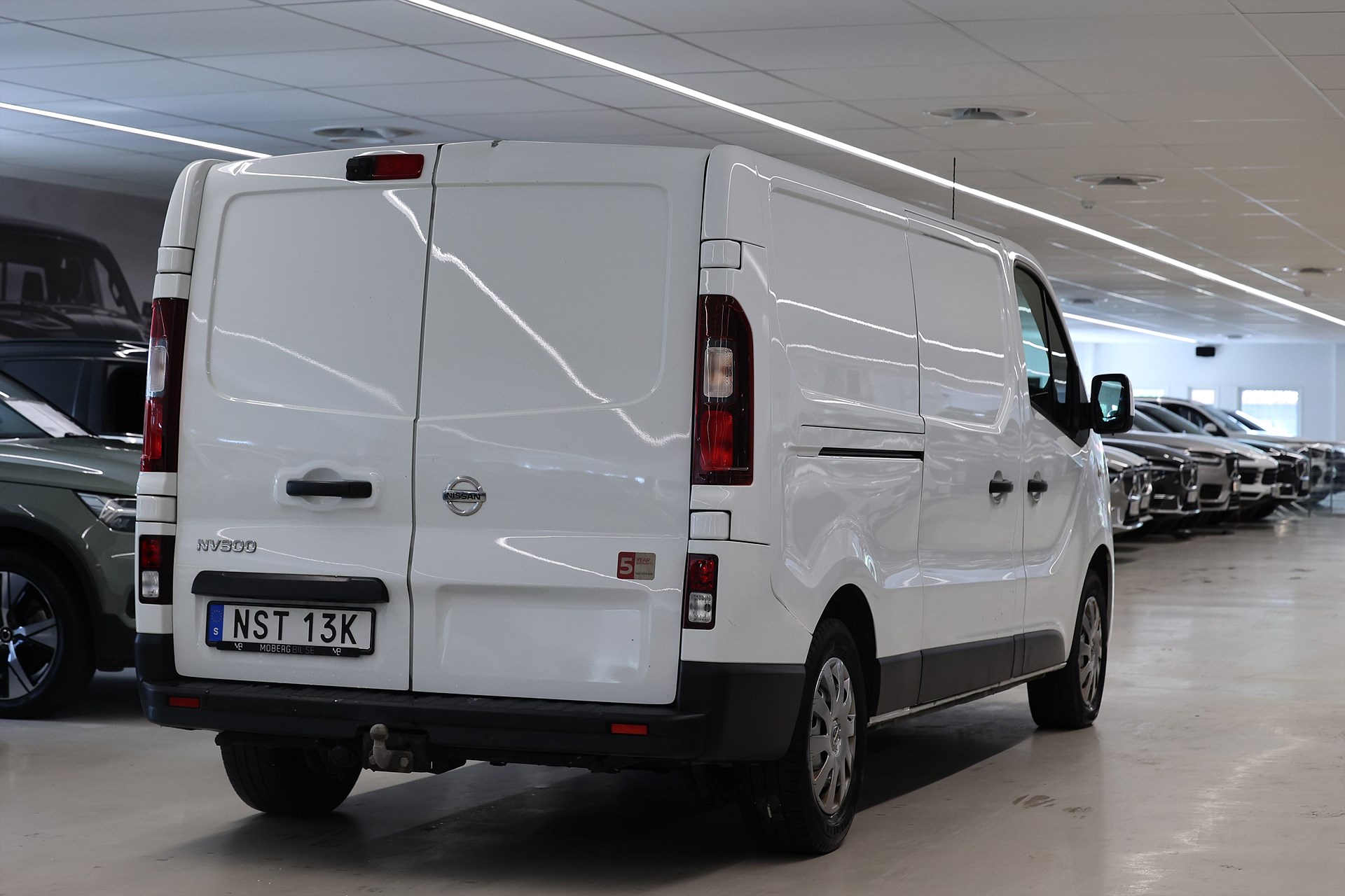 Nissan NV300 1.6 DCI 145hk L2 B-kamera Drag Navi LEASEBAR
