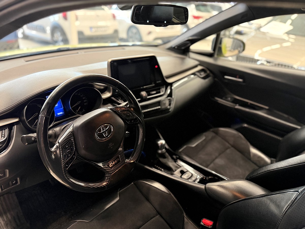 Toyota C-HR – bild 10