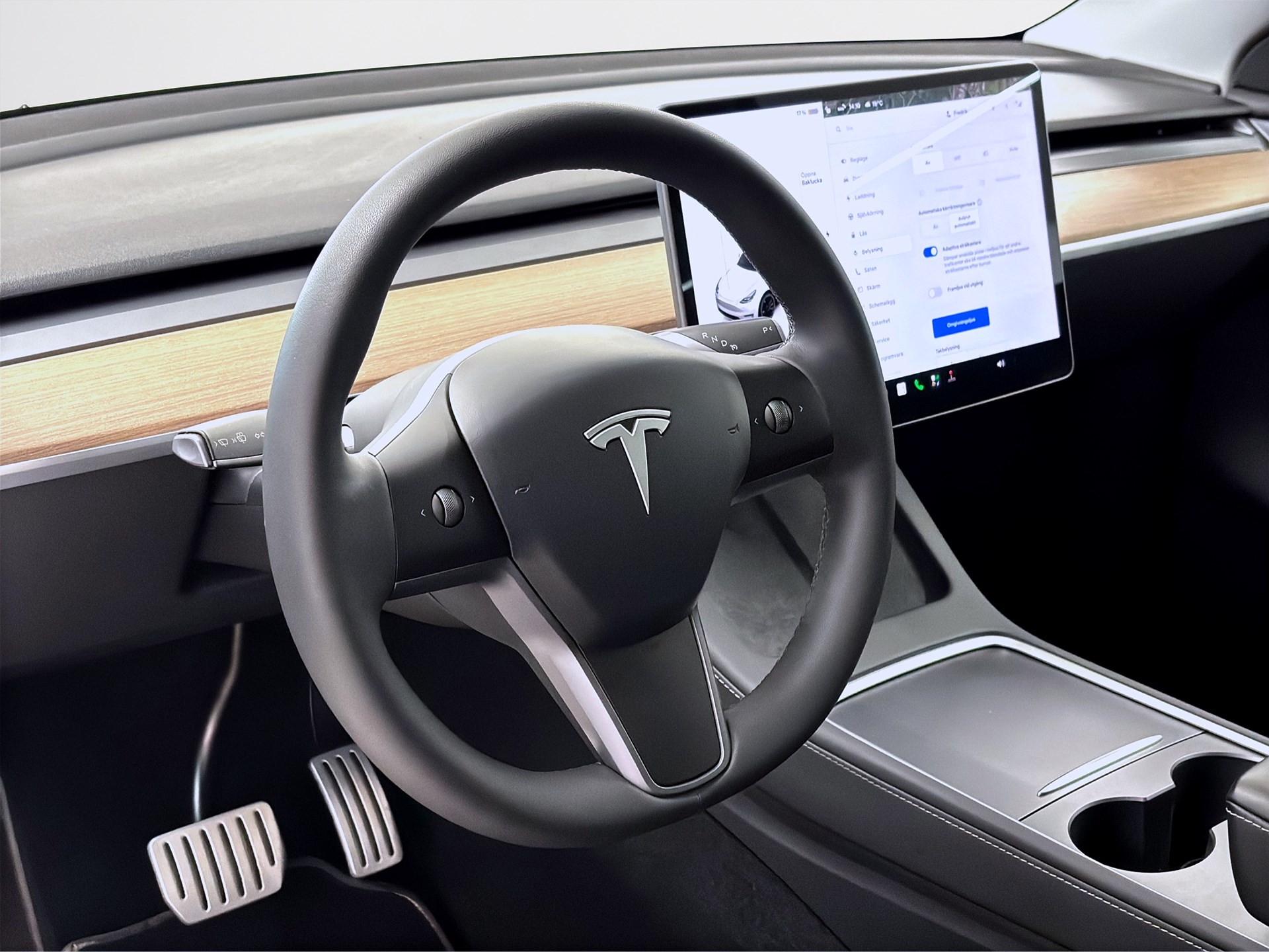 Tesla Model Y Performance 534hk Pano Läder Drag B-Kamera