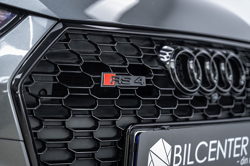 Audi RS4 2019 - miniatyr 7