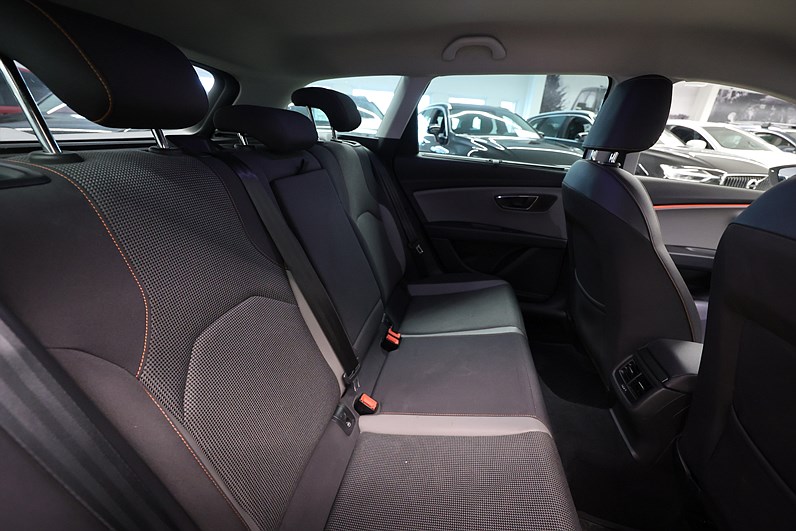 Seat Leon X-Perience 1.4 TSI ST 125hk B-Kamera Keyless Carplay