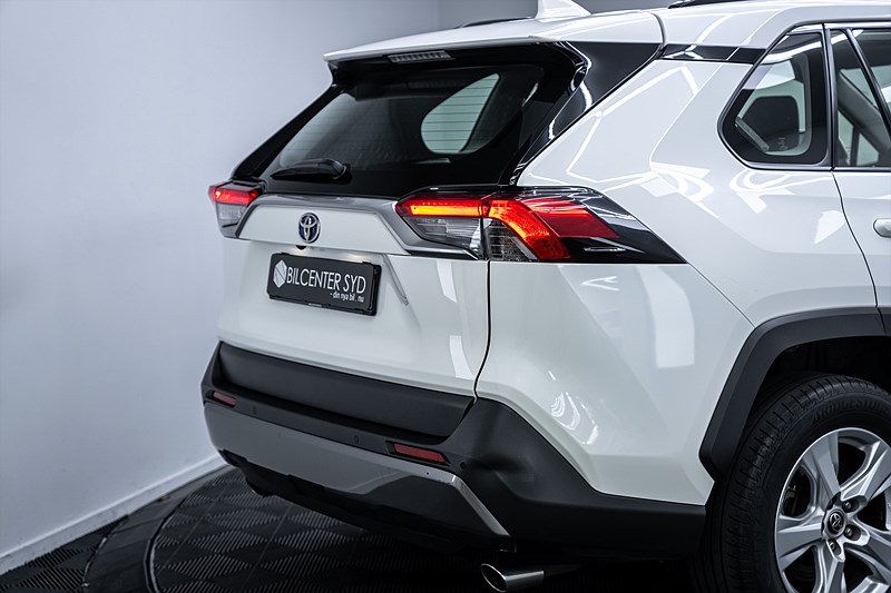 Toyota RAV4 2019 - miniatyr 9