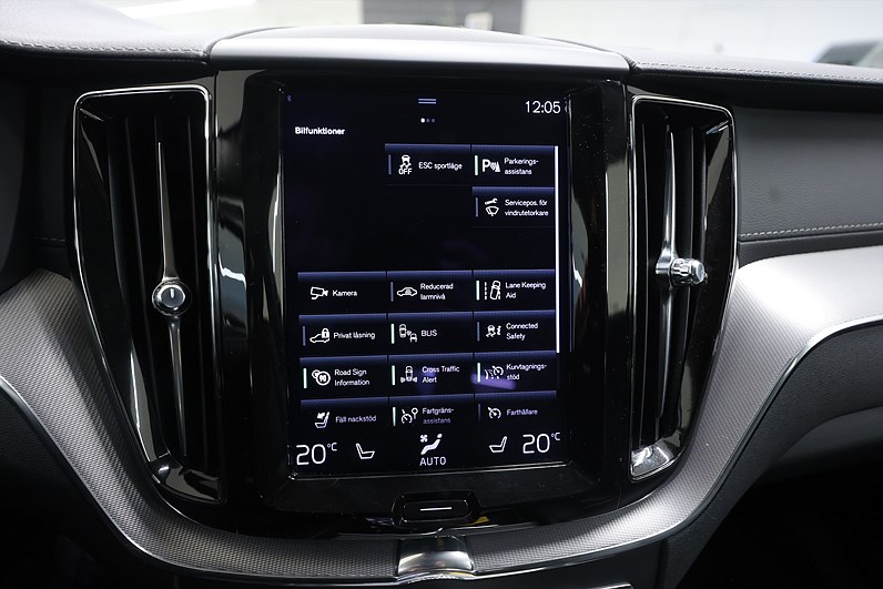 Volvo XC60 Recharge T6 AWD 340hk *Hjulkampanj!* Inscription Läder