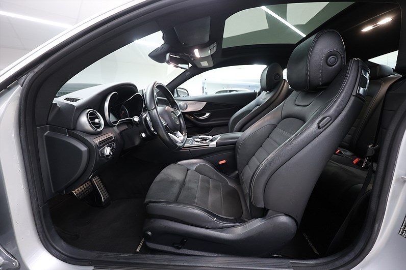 Mercedes-Benz C 300 Coupé 211hk *Hjulkampanj!* AMG Pano Bur