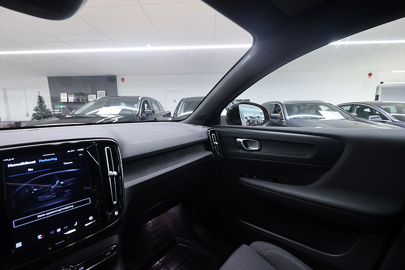 Volvo C40 Recharge Single Motor 231hk Core Dark