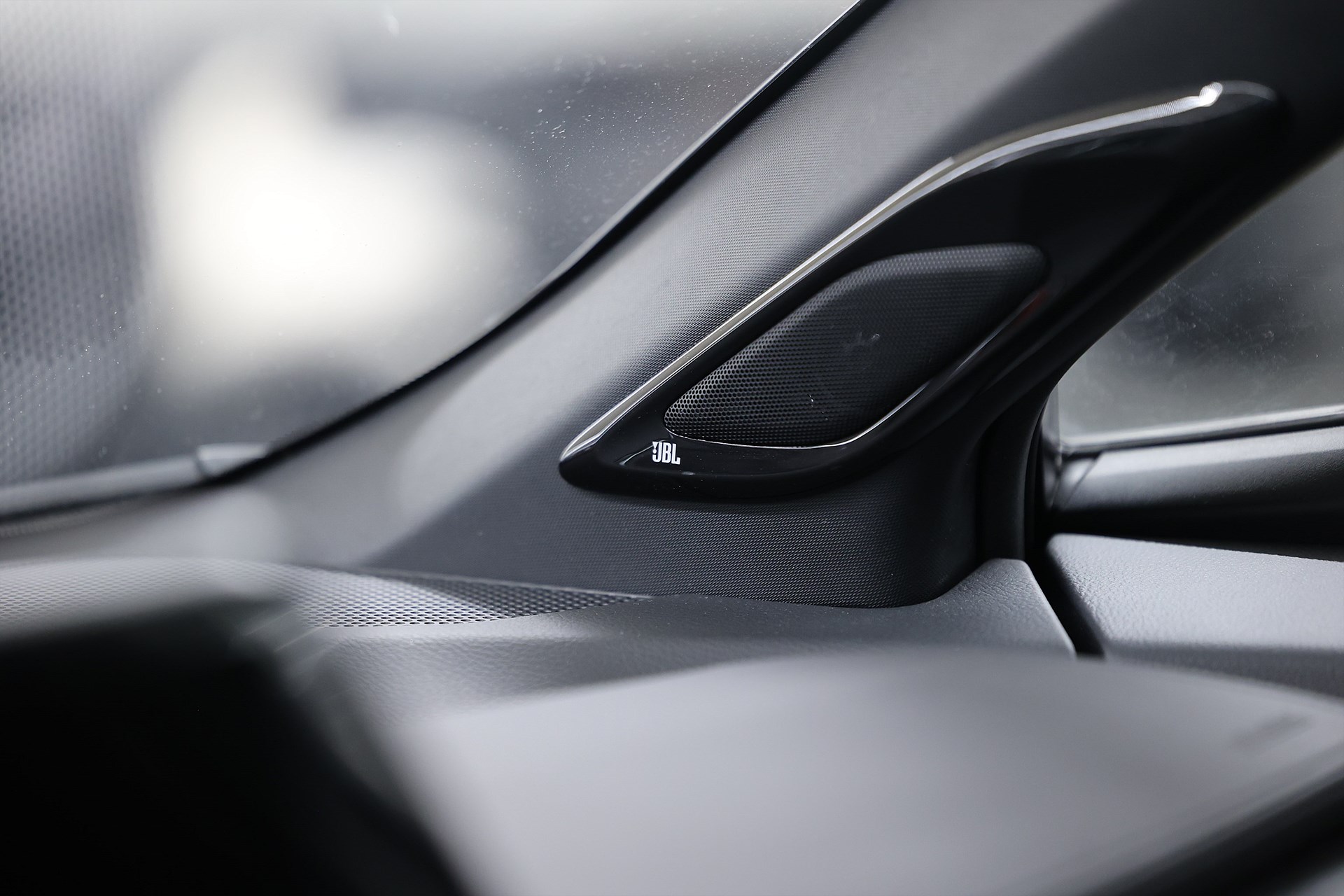 Toyota C-HR Hybrid CVT 122hk *Kampanj!* X-Edition JBL Navi Keyless