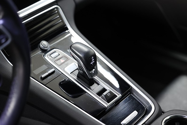 Porsche Panamera 4 E-Hybrid PDK 462hk SportDesign Pano Bose