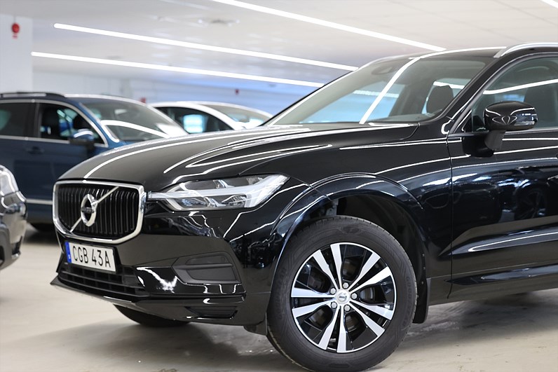Volvo XC60 B4 AWD 197hk Advanced Edt Drag Värmare VOC MOMS