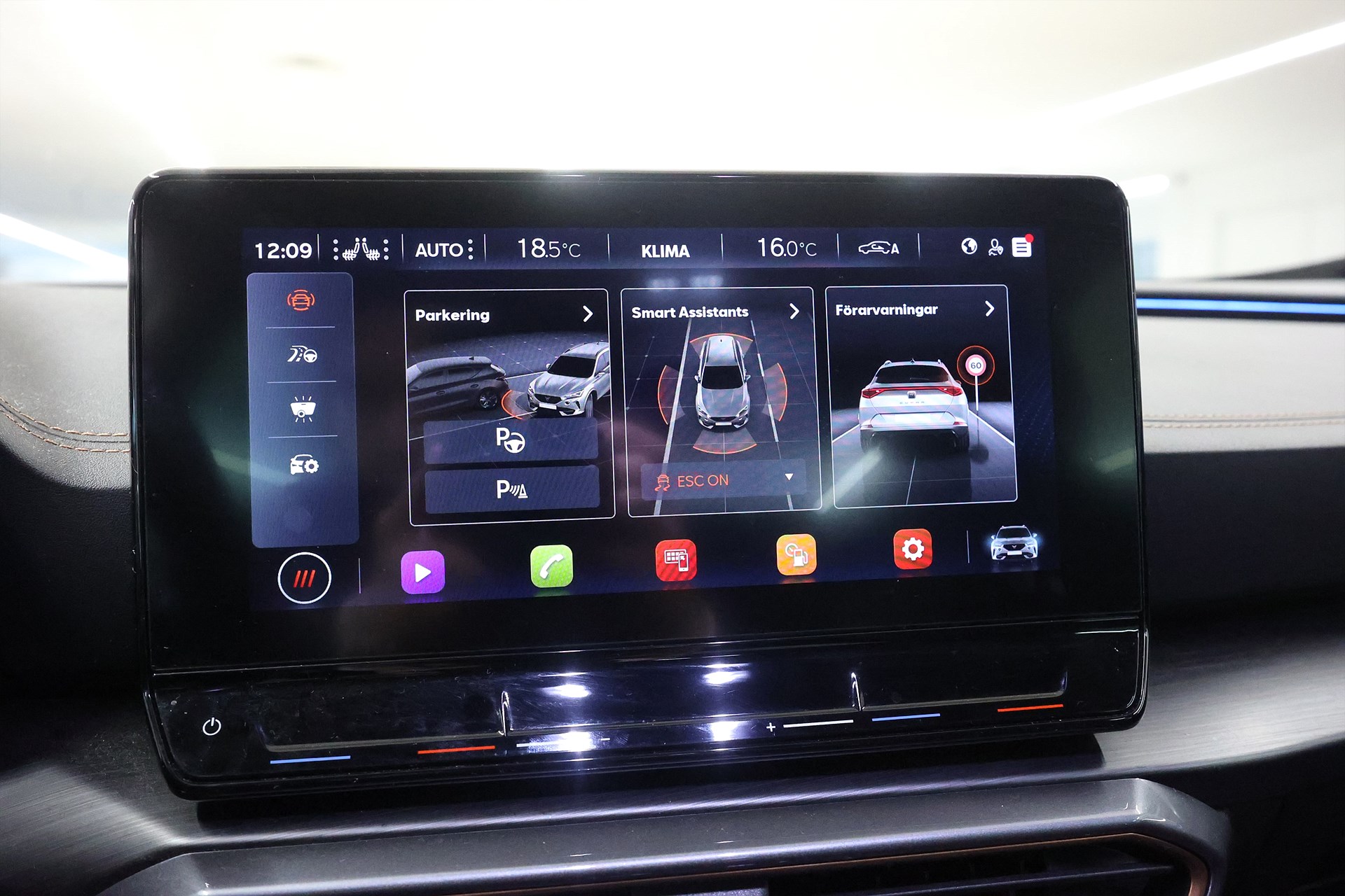 CUPRA Formentor 1.5 TSI DSG 150hk B-kamera Keyless CarPlay PDC